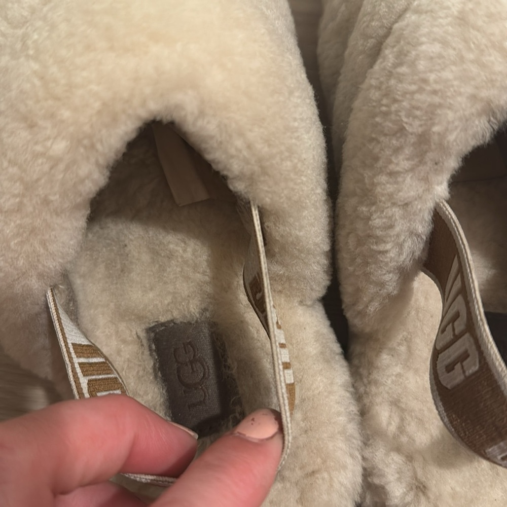 Y2K Spellout UGG WOMENS FLUFF YEAH SLIDE sz 6 - Picture 4 of 10
